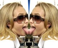 Hayden Panettiere making mirrors everywhere extremely jealous.